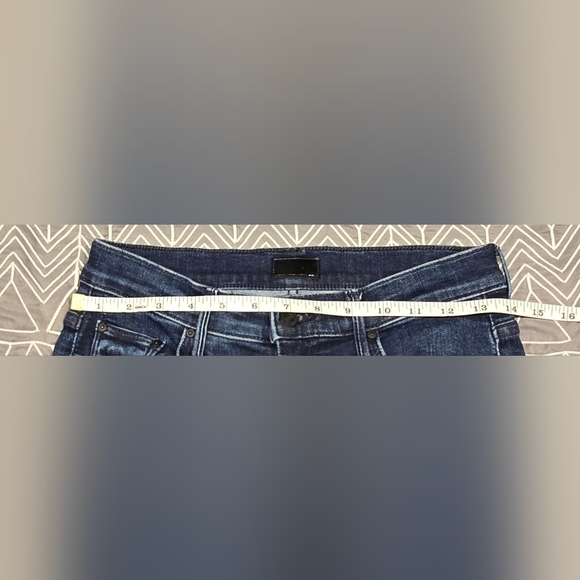 MOTHER The Weekender Fray Jeans In The Color Mint Condition Size 27 - Picture 6 of 12